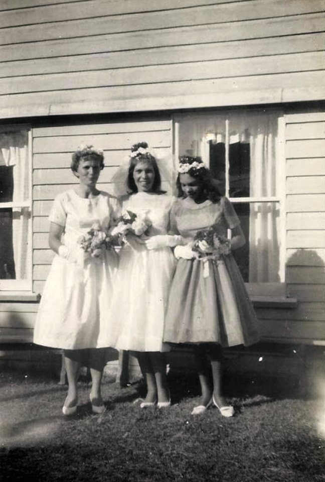 Ruth Phillips and bride maids at Cherbourg c1960
