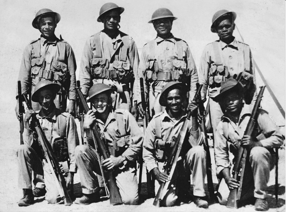 Group-of-soldiers-second-World-War_1940s