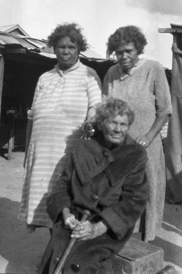 Group of elders at Cherbourg 1934
