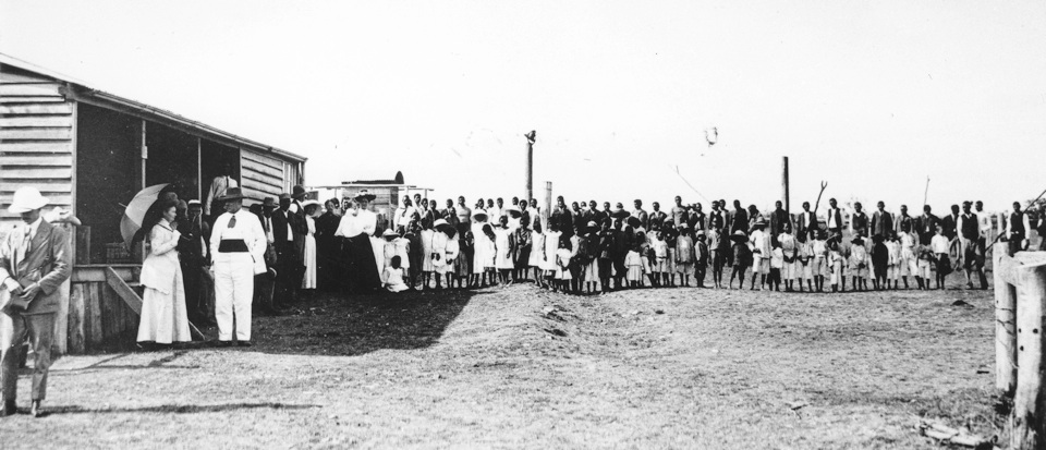 Governer Sir William McGreggor visits Barambah Aboriginal Settlement 1911
