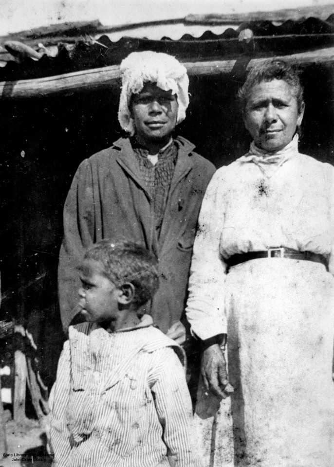 Women and child at Barambah Aboriginal Settlement 1905
