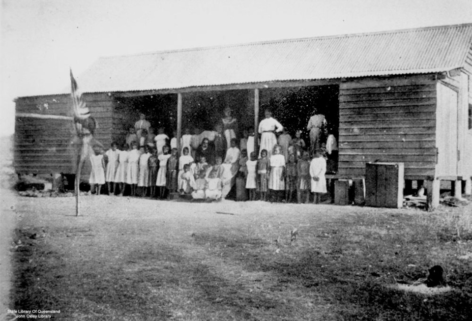 Women-and-girls-at-Dormitory-at-Barambah-Aboriginal-Settlement_1909